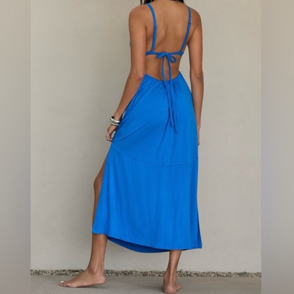 🟠NWT CELANDINE by ANTHROPOLOGIE Ruched Open-Back Halter Midi Dress in Ice Blue - Picture 3 of 3